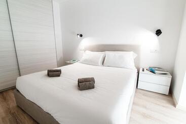 پانسیون Spazio 77 The House Of Travelers