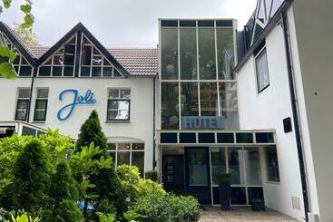 هتل Joli Bergen