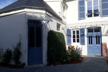 پانسیون Les Pierres Bleues