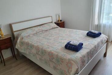 آپارتمانهای توریستها Royal Palm Juan Les Pins  Appartement 53m2 Avec Terrasse Ensolleillée 5e Dernier étage 200m De La Pl
