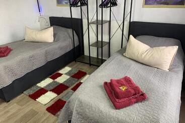 דירות לתיירים Best Preis  Gold Suite  Mit Netflix, Self Check In, Ebike Ladestation, Fahrradraum, Wlan, Netflix Un