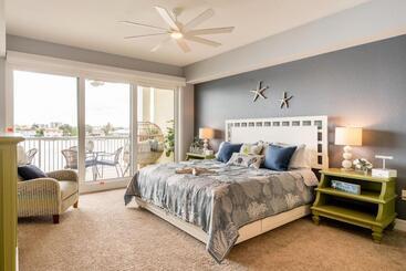 관광객 아파트 Waterfront  3br   2kings  Pool Balcony   Beach