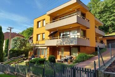 מלון דירות Apartmány Luhačovice
