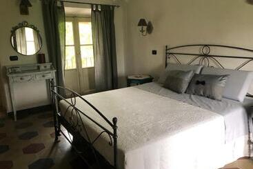 דירות לתיירים Casa Di Aristide