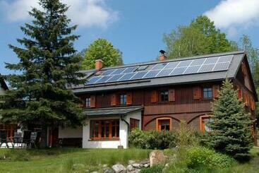 Пансион Guest House Sněžník