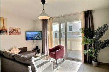 ツーリストアパートメント Cimm Valras Bel Appartement Pour 6 Personnes Dans Une Résidence Sécurisée