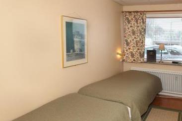 تختخواب و صبحانه Dialog Hotel Västerås
