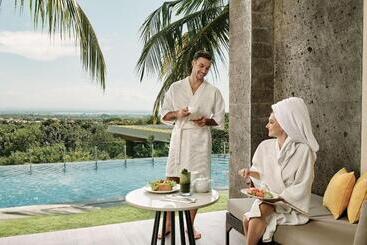 هتل Four Points By Sheraton Bali, Ungasan