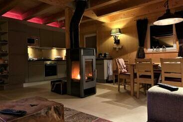 ツーリストアパートメント Chalet Claassen