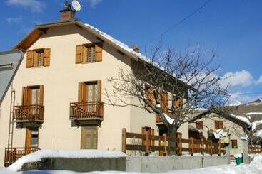 شقق خاصة سياحية Maison Spacieuse A Villar Saint Pancrace Avec Vue Montagne