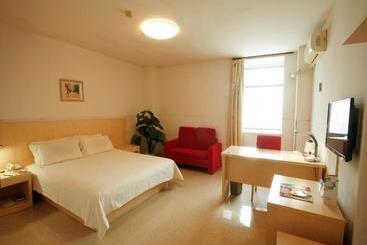 هتل Jinjiang Inn Anqing Renmin Road Pedestrian Street