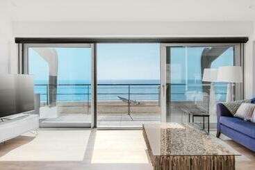 آپارتمان‌های توریست‌ها Modern Beach Apartment