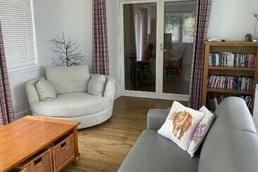 آپارتمان‌های توریست‌ها Cosy Cottage In Beautiful Royal Deeside