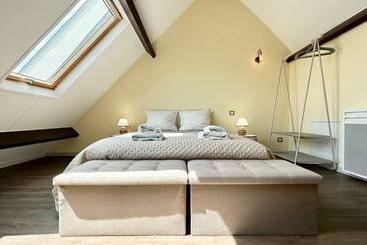 شقق خاصة سياحية Plein Sud, Appartement Vue Baie, Accès Direct Plage