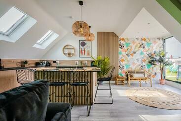 آپارتمانهای توریستها Enigma Rise Apartments