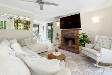 游客公寓 Mudjimba Beach House, Sleeps 6, Pet Friendly