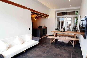 ツーリストアパートメント Mya Lenas Suite