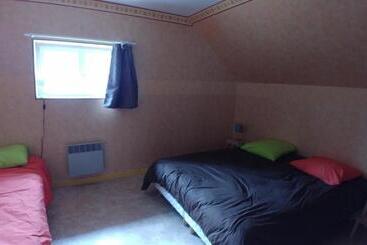 ツーリストアパートメント Appartement Au Gagne Petit 25 Kilomètres Du Parc Le Pal