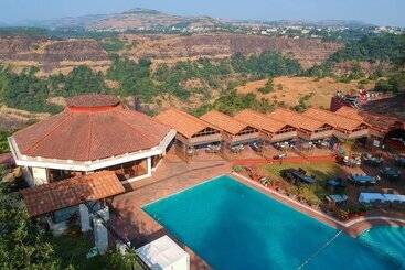 هتل The Dukes Retreat, Khandala