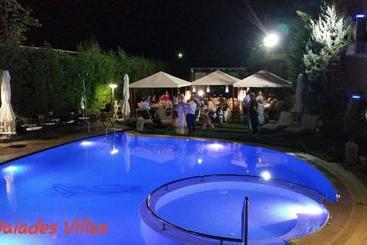 Naiades Villas