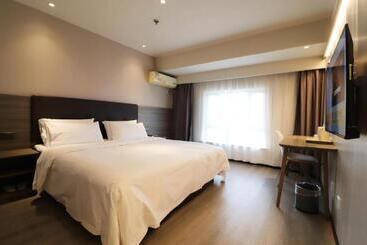 Hanting Hotel Shanghai Pujiang Sanlu Highway