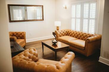 فندق The Jefferson Inn