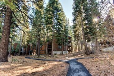 فندق Aspen Grove Hideaway