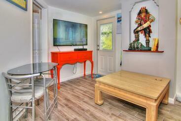 酒店 Detlow S Treasured Cottages 1