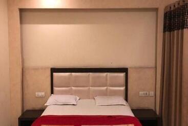 فندق Raj Palace, Amritsar
