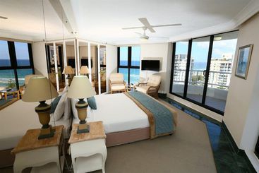 هتل Biarritz Apartments