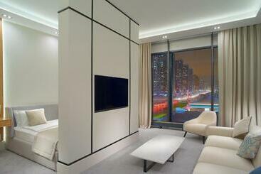 Hotel Neos