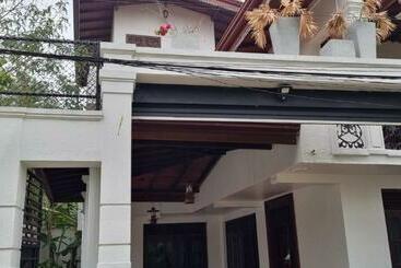 膳宿费 Rajasinhge Villa