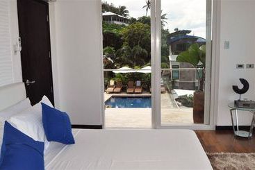Tanawin Resort And Luxury Apartments