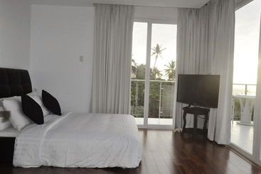 Tanawin Resort And Luxury Apartments