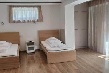 بنسيون Panoráma Apartman Mogyoród