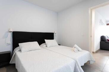 هتل آپارتمان Vegueta Rooftop Suites By Airnest