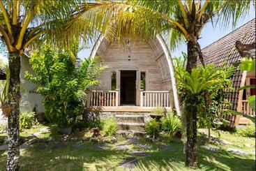 호텔 Ayumar Homestay Medewi