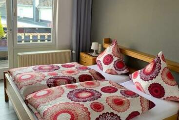 ベッドアンドブレックファースト Vina Am Ring