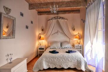 膳宿费 Mas En Baronnies Provençales
