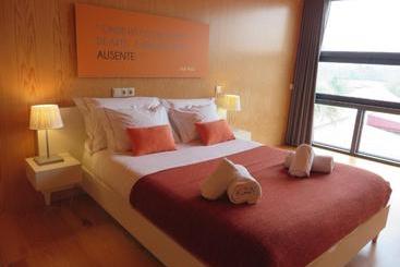 Arc My Otel