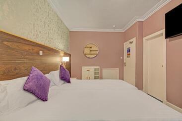 فندق Kinloch Arms