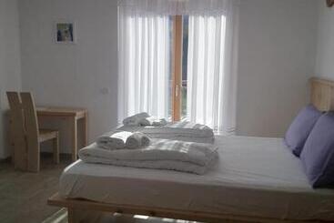 مبيت وإفطار Agritur Maso Flonkeri