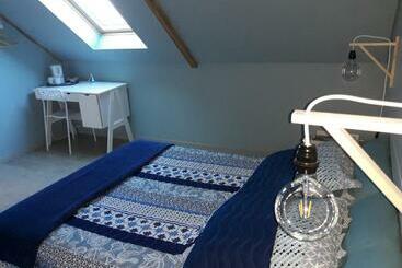 مبيت وإفطار Au Ker Lauriers Chambres Et Table D Hôtes
