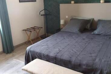 مبيت وإفطار La Ferme Du Vincent