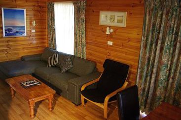هتل Anglesea Family Caravan Park