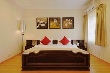 هتل Deltin Palms