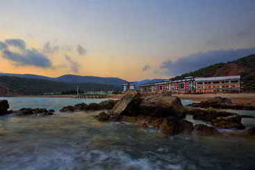 هتل Ulu Resort