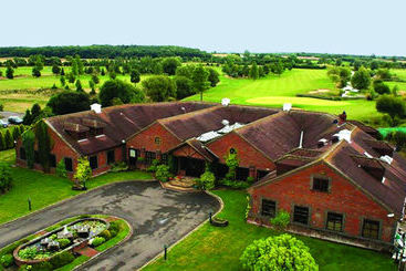 هتل Magnolia Park , Golf & Country Club