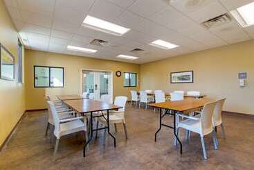 فندق Comfort Inn & Suites Mandan   Bismarck