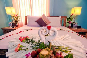 Our Joint Hotel & Guesthouse